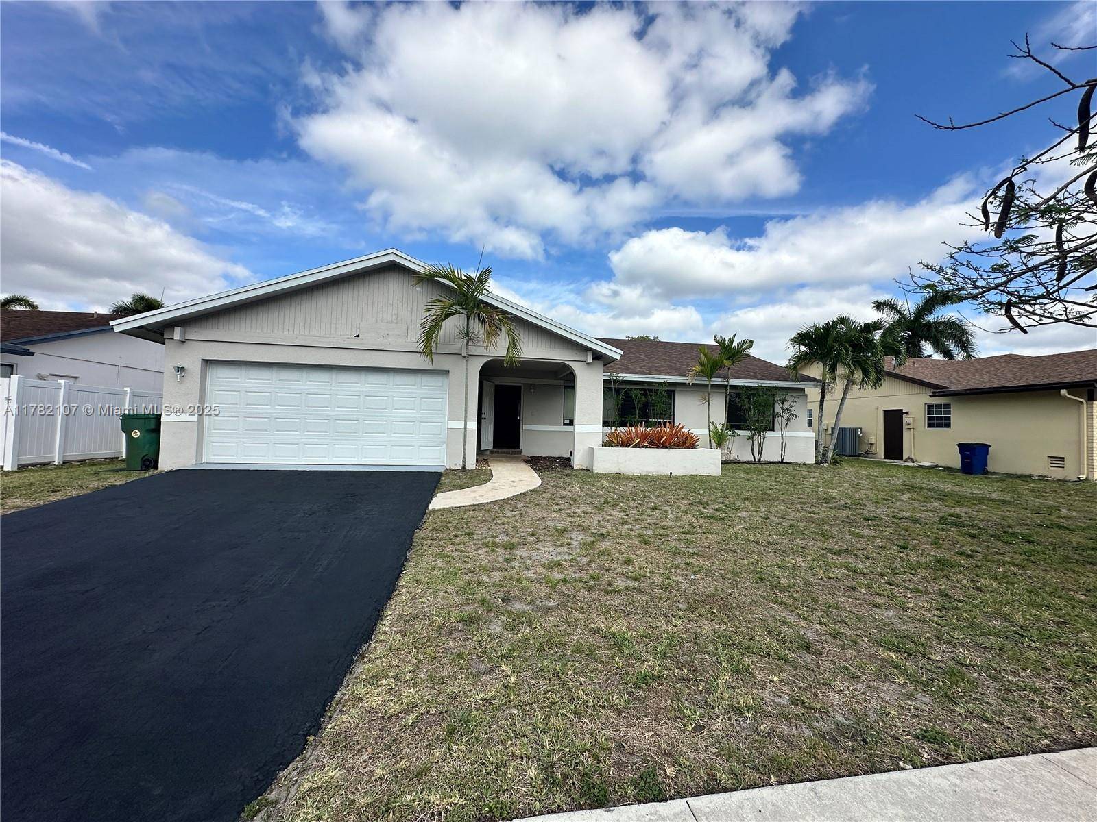 Cooper City, FL 33330,5828 SW 117th Ter
