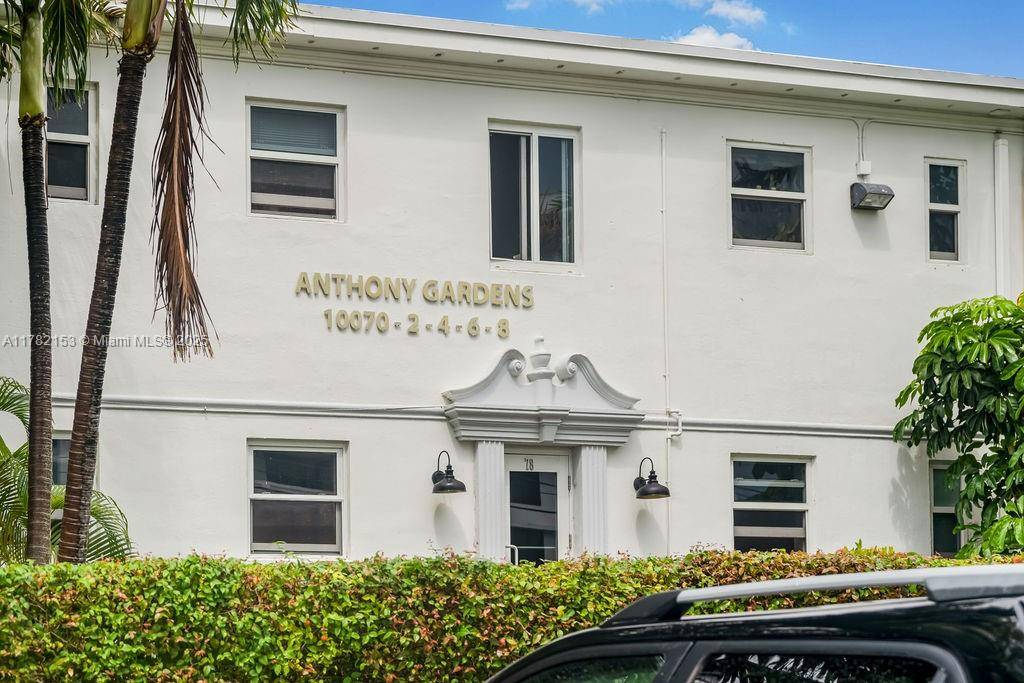 Bay Harbor Islands, FL 33154,10070 E Bay Harbor Dr #70D