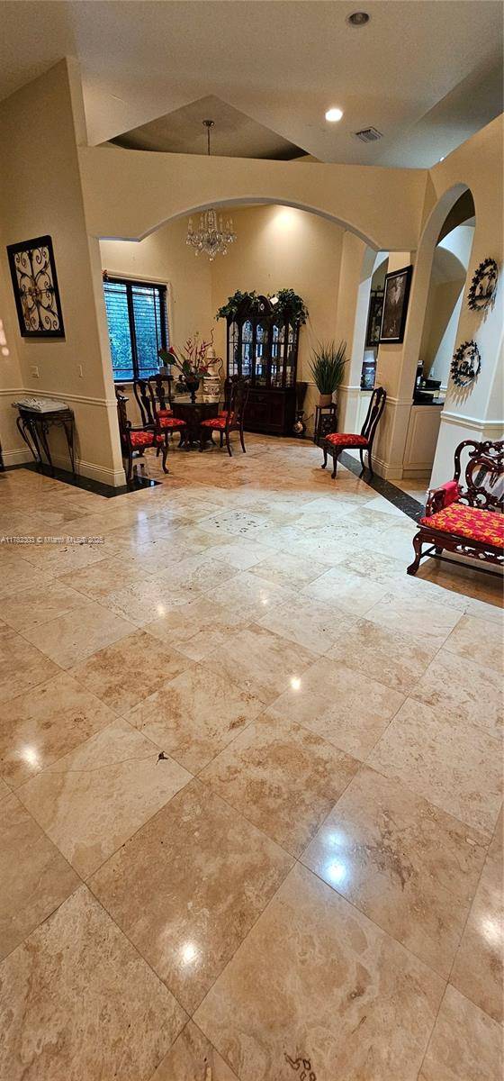 Miami, FL 33177,19330 SW 134th Ct