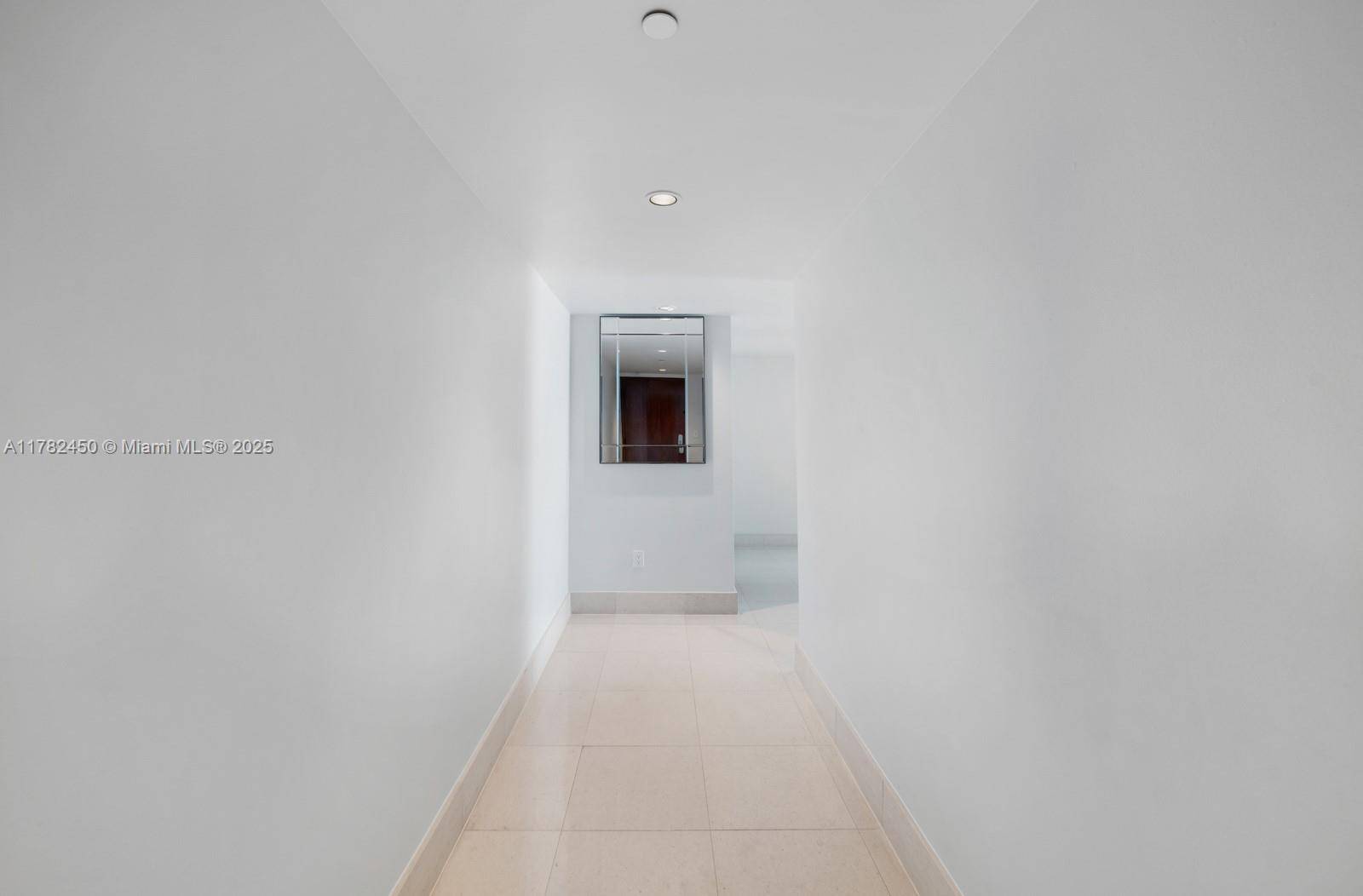 Miami Beach, FL 33141,6801 Collins Ave #702