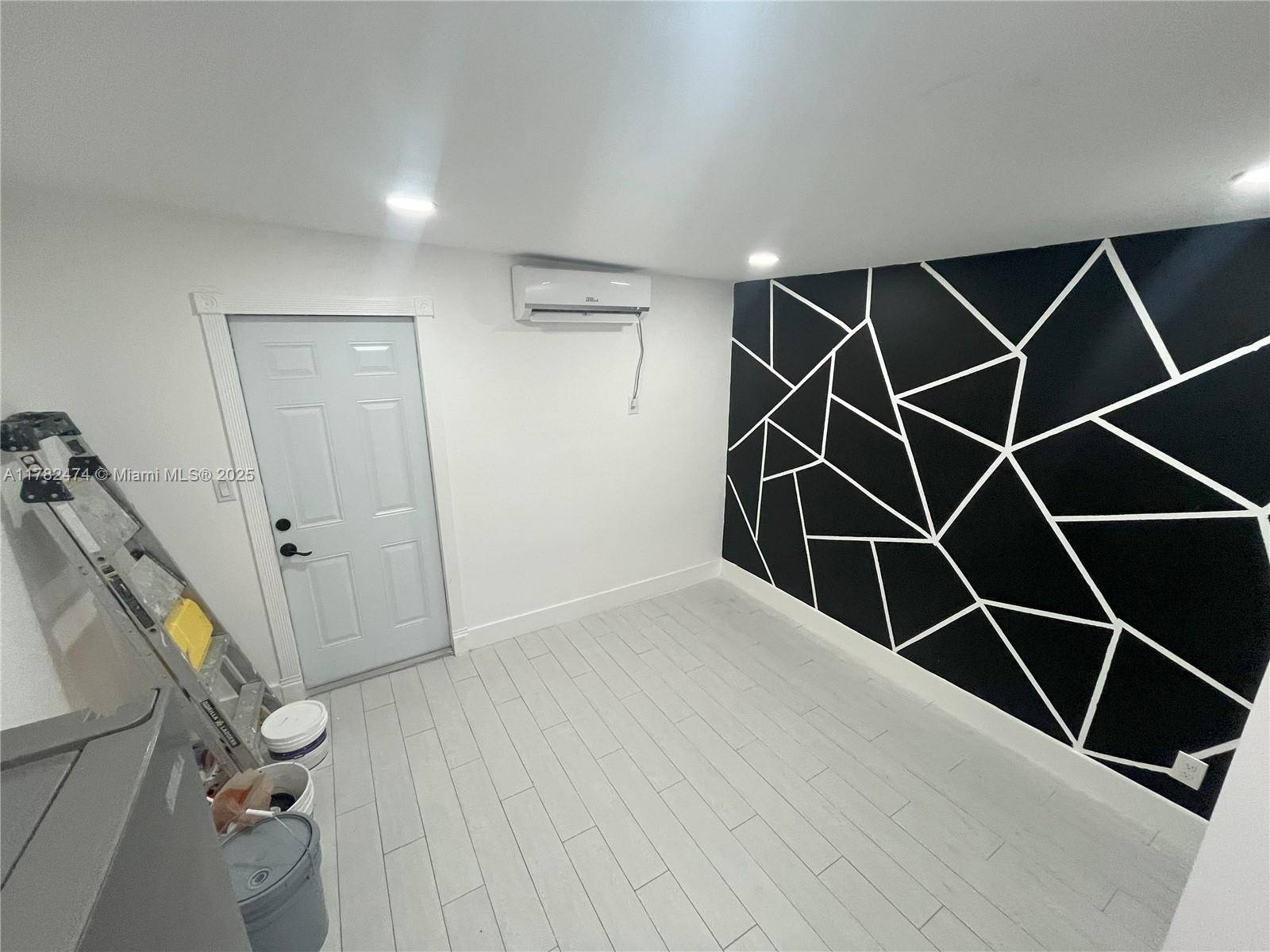 Hollywood, FL 33021,5803 Buchanan St