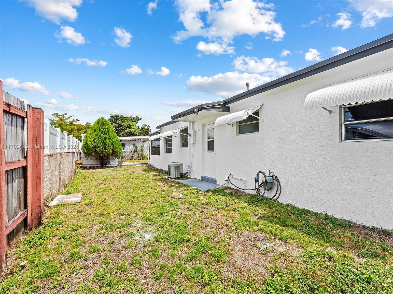 Hollywood, FL 33024,7501 Lincoln St