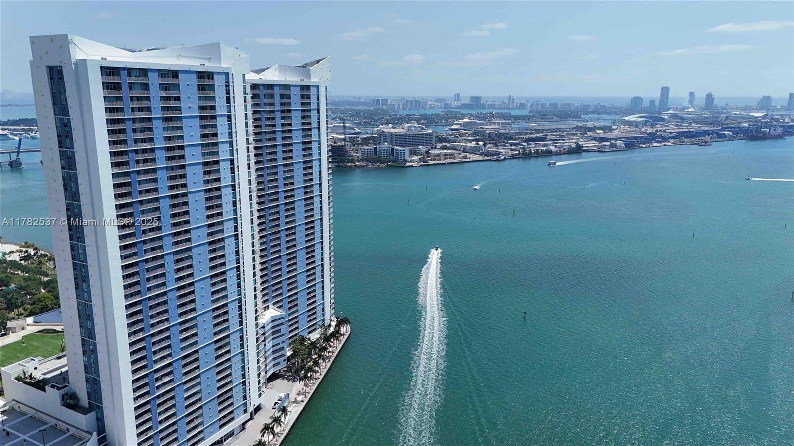 Miami, FL 33131,335 S Biscayne Blvd #2003