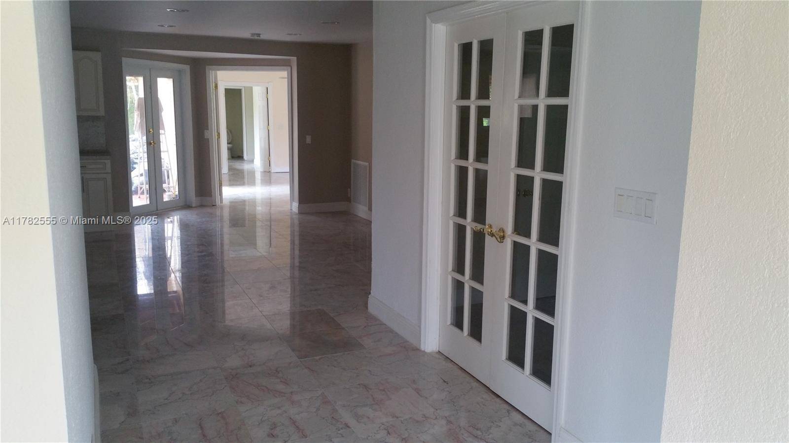 Parkland, FL 33067,5617 NW 79th Way