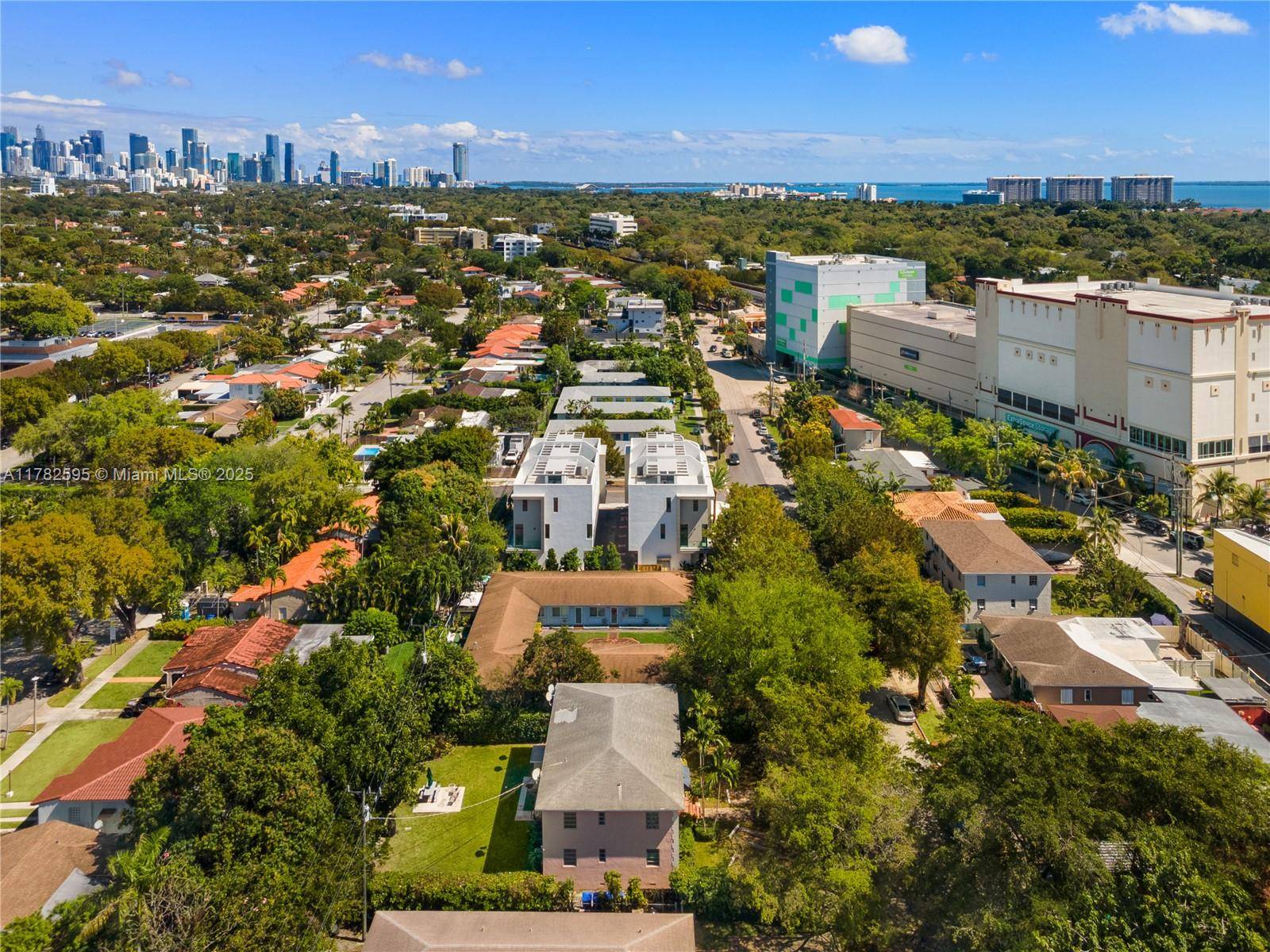 Miami, FL 33133,2501 SW 27 ST #6