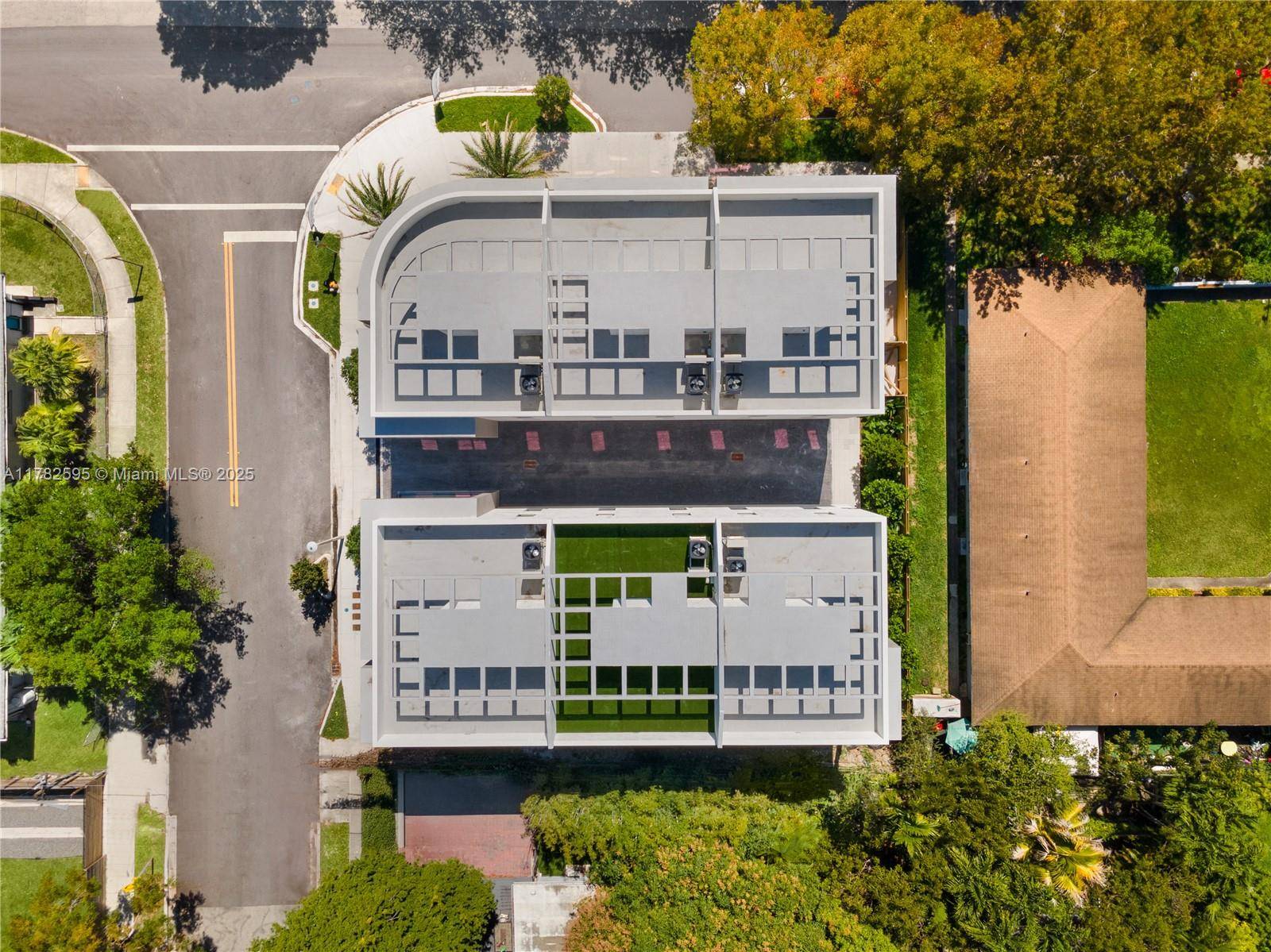 Miami, FL 33133,2501 SW 27 ST #6