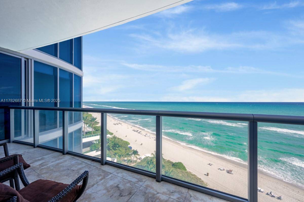 Sunny Isles Beach, FL 33160,17001 Collins Ave #1204