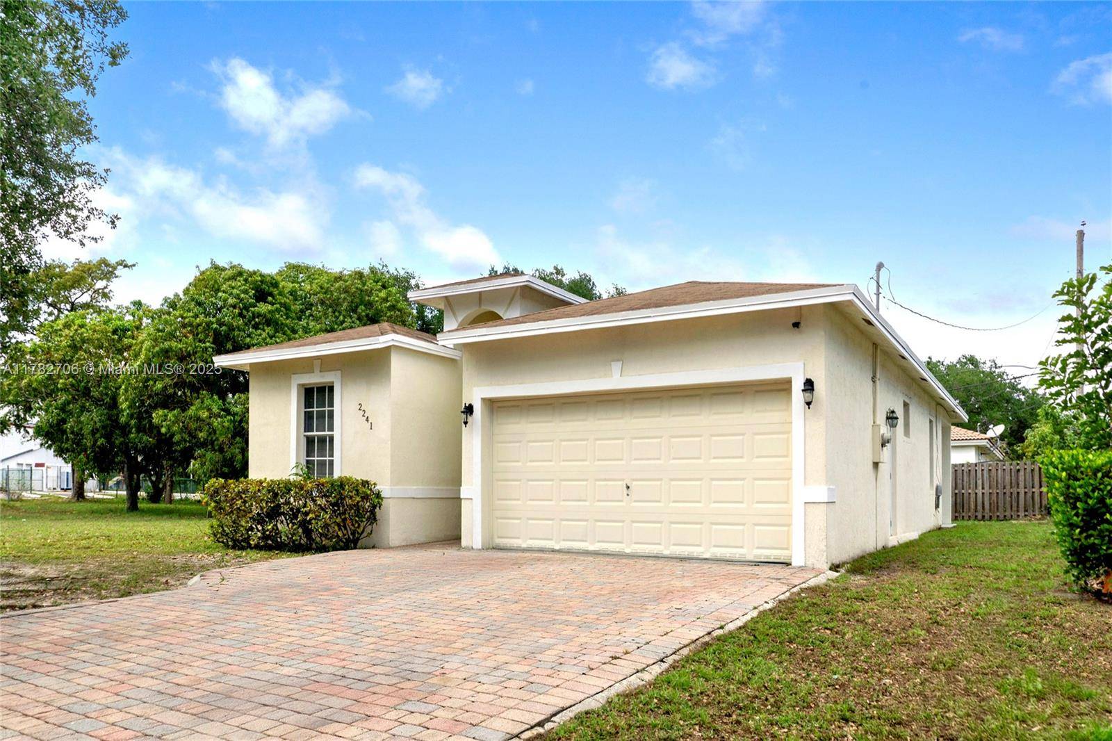 Pompano Beach, FL 33069,2241 NW 4th Ct