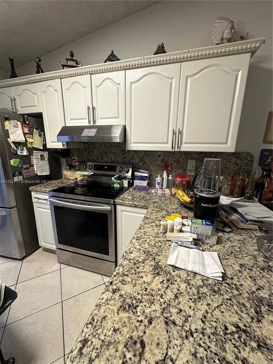 Hialeah, FL 33018,7795 W 29th Way #201