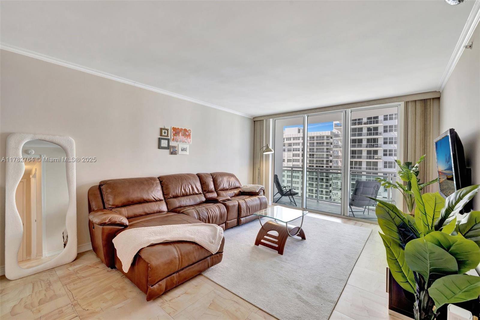 Hollywood, FL 33019,3001 S Ocean Dr #1507
