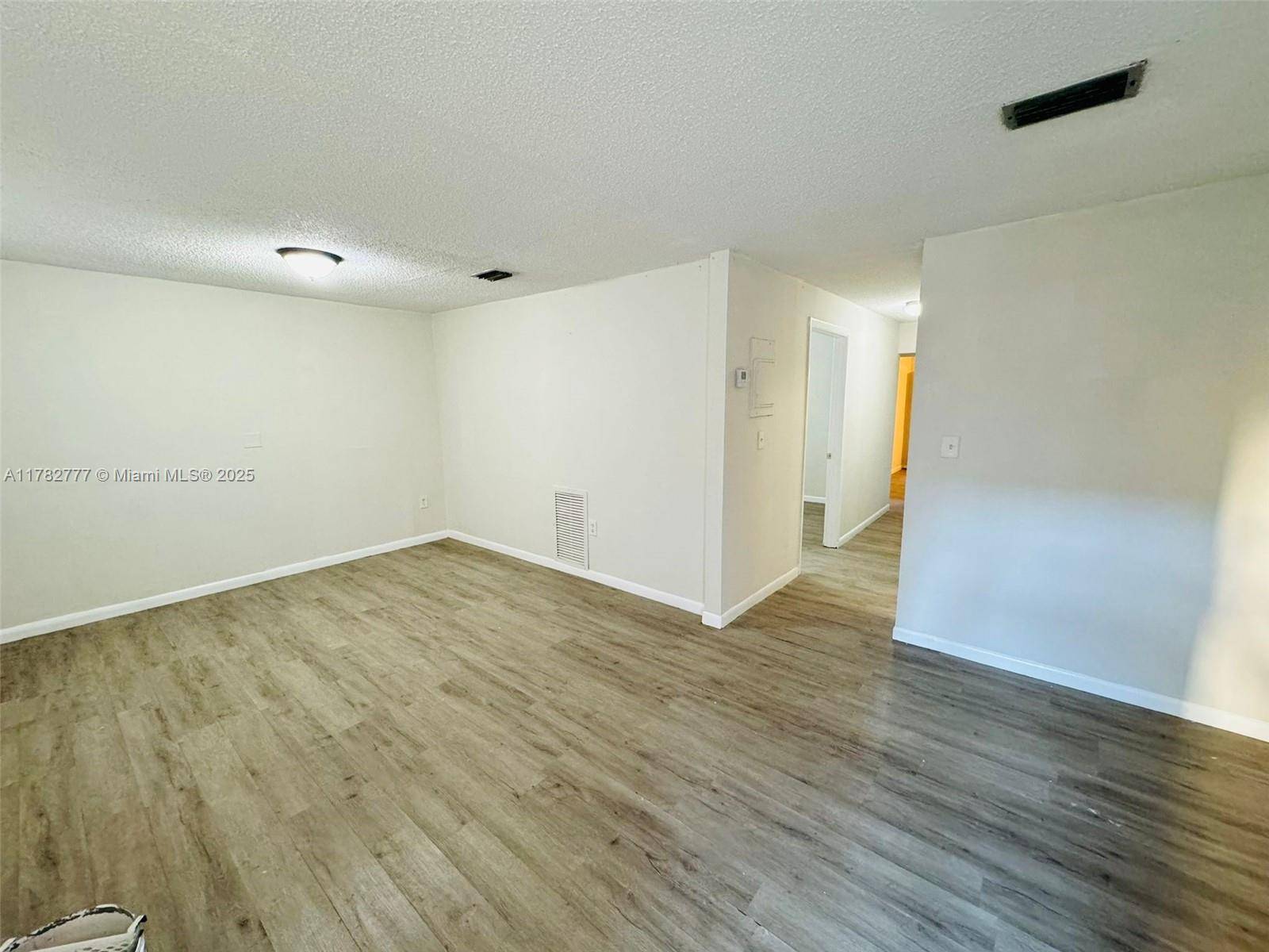 Sweetwater, FL 33174,10805 SW 4th St