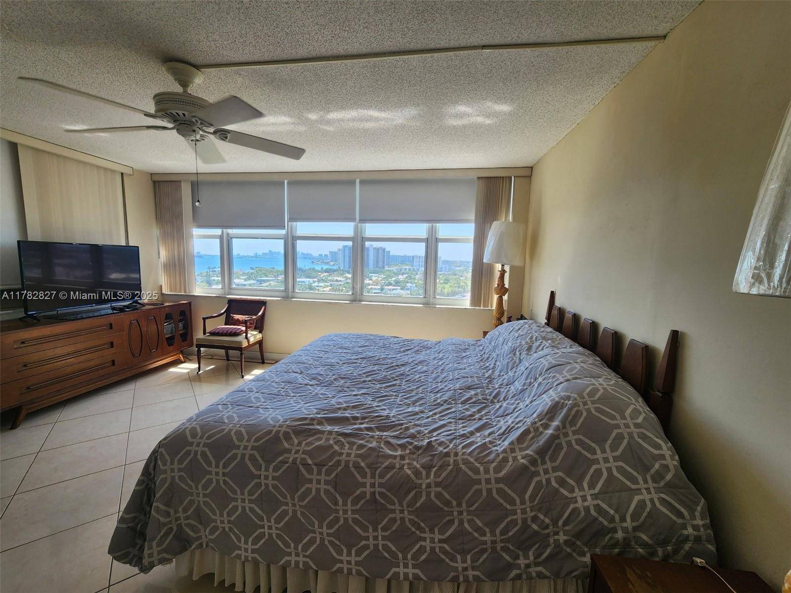 North Miami, FL 33181,2100 Sans Souci Blvd #B1401