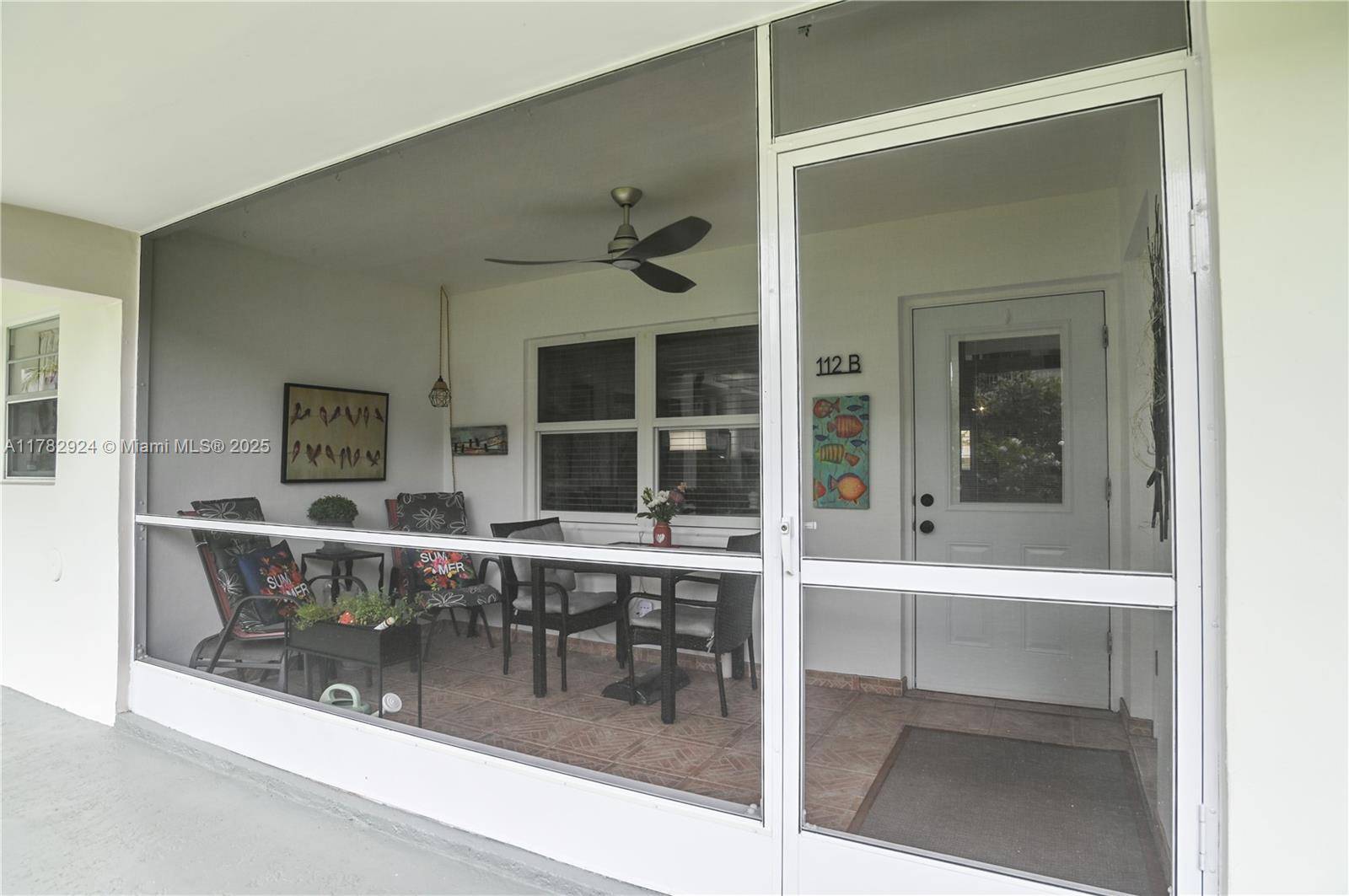 Hallandale Beach, FL 33009,581 Blue Heron Dr #112-B