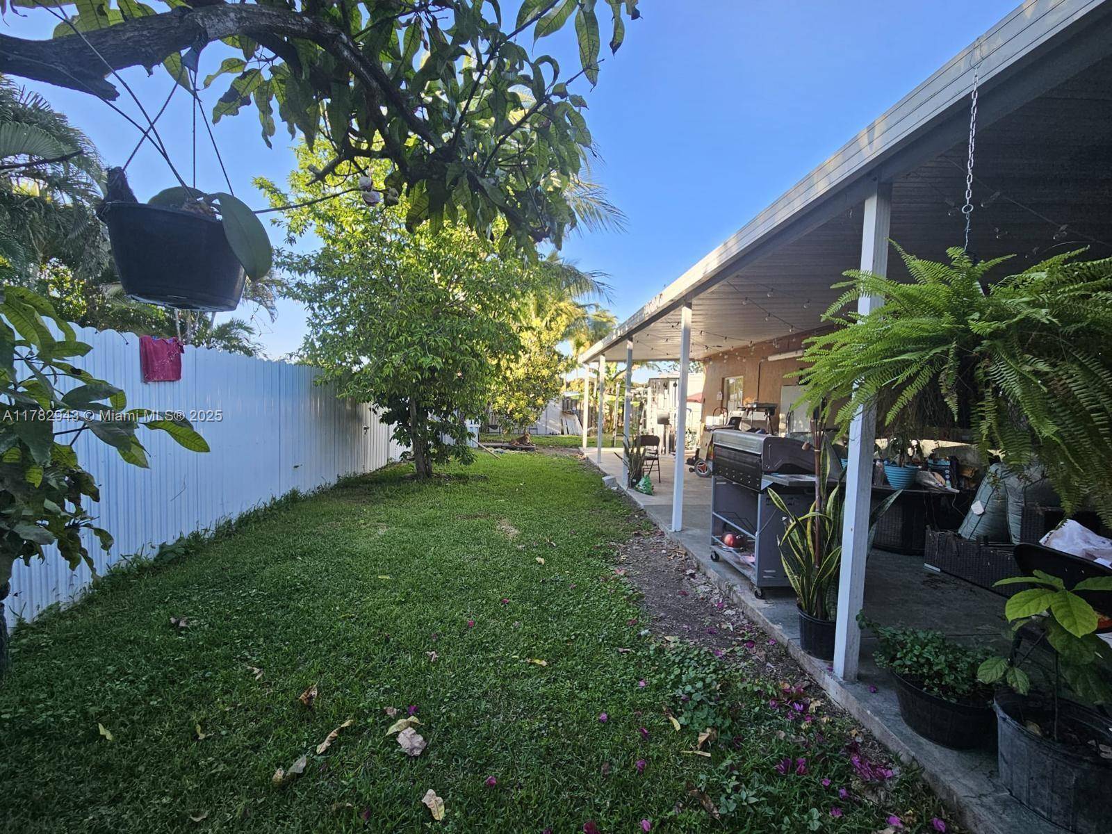 Homestead, FL 33033,718 SE 12th Ter #718
