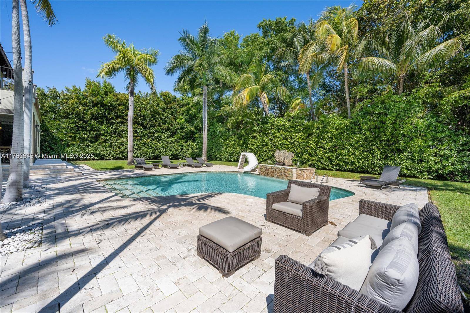 Key Biscayne, FL 33149,31 Island Dr