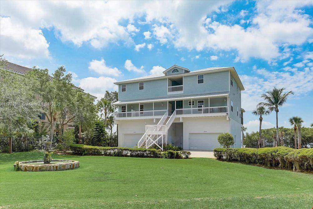Other, FL 34207,2424 Bay Drive