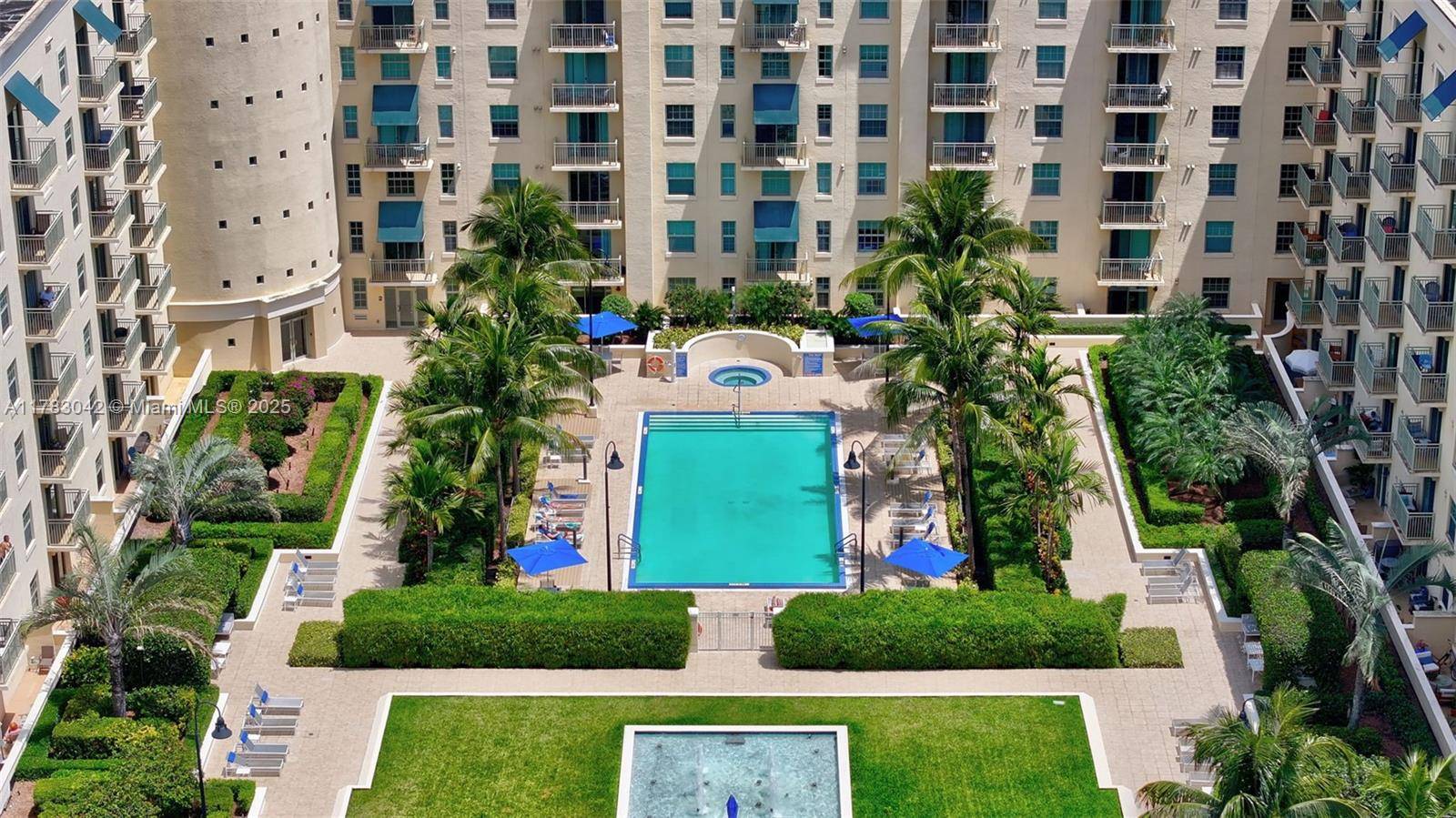 West Palm Beach, FL 33401,610 Clematis St #608