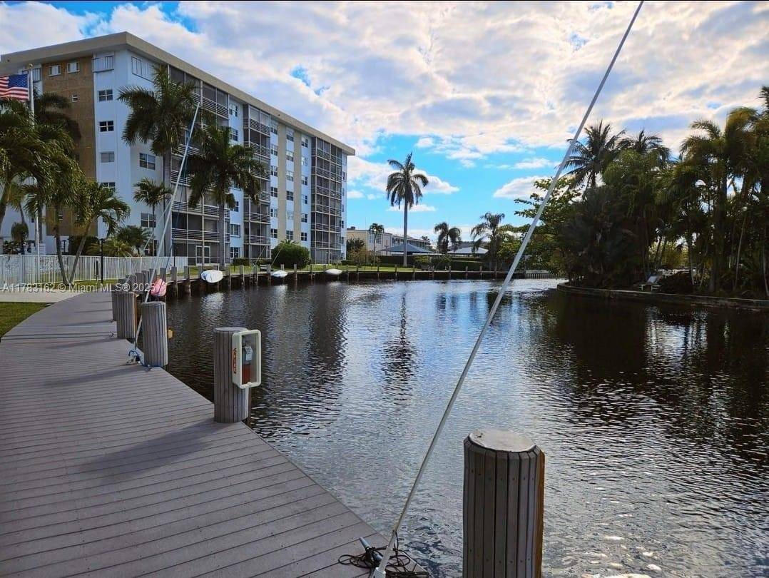Oakland Park, FL 33334,3000 NE 16th Ave #405