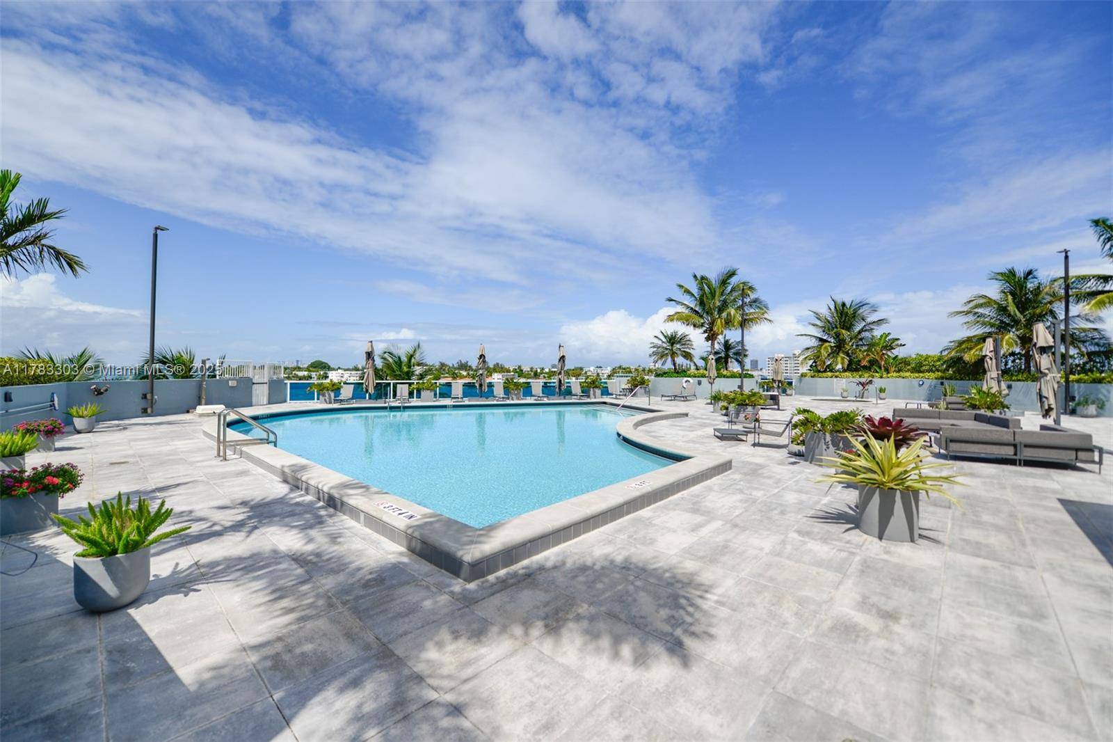 North Bay Village, FL 33141,1881 79th St Cswy #2004