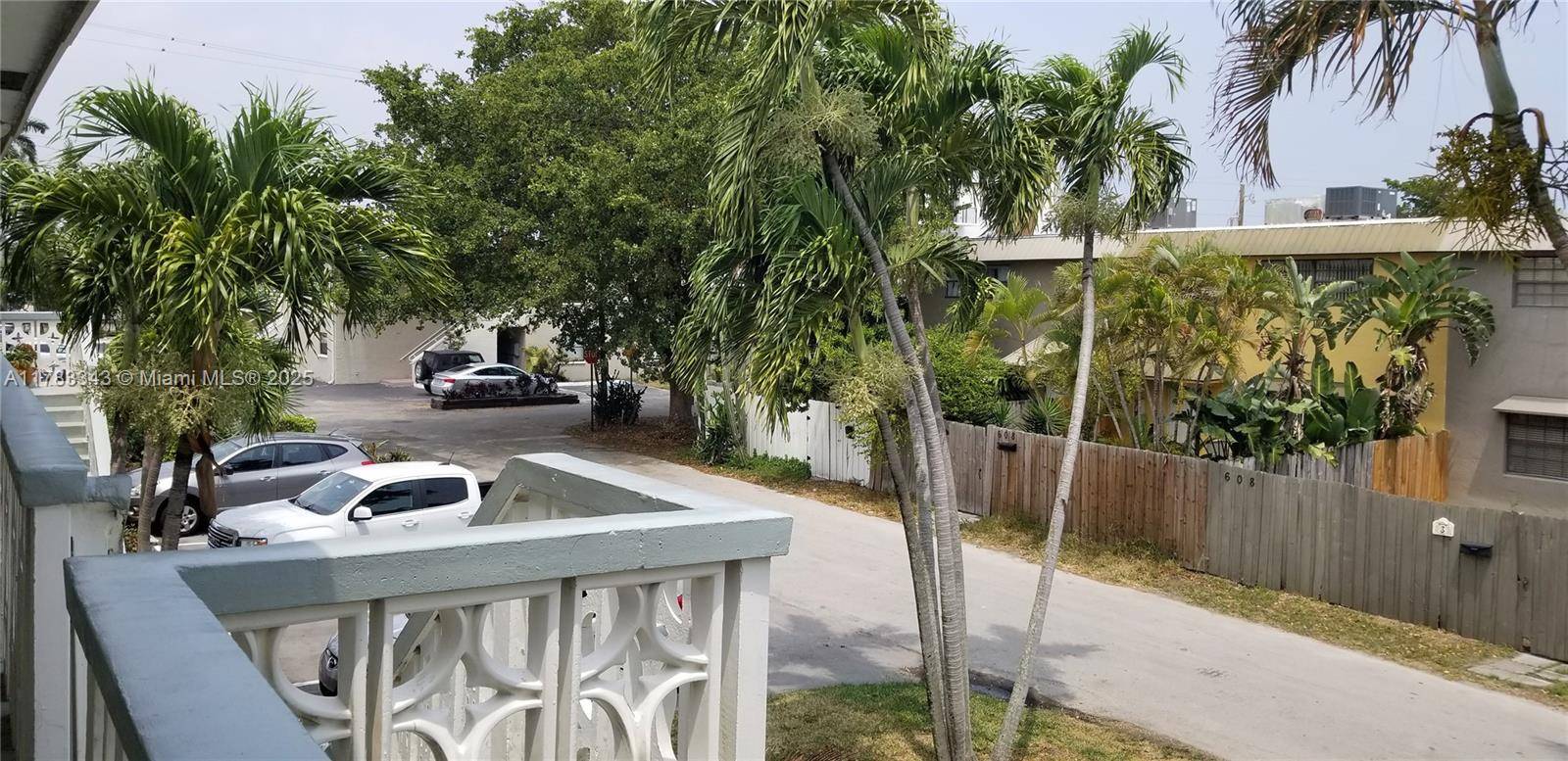 Wilton Manors, FL 33334,604 NE 29th Dr #E