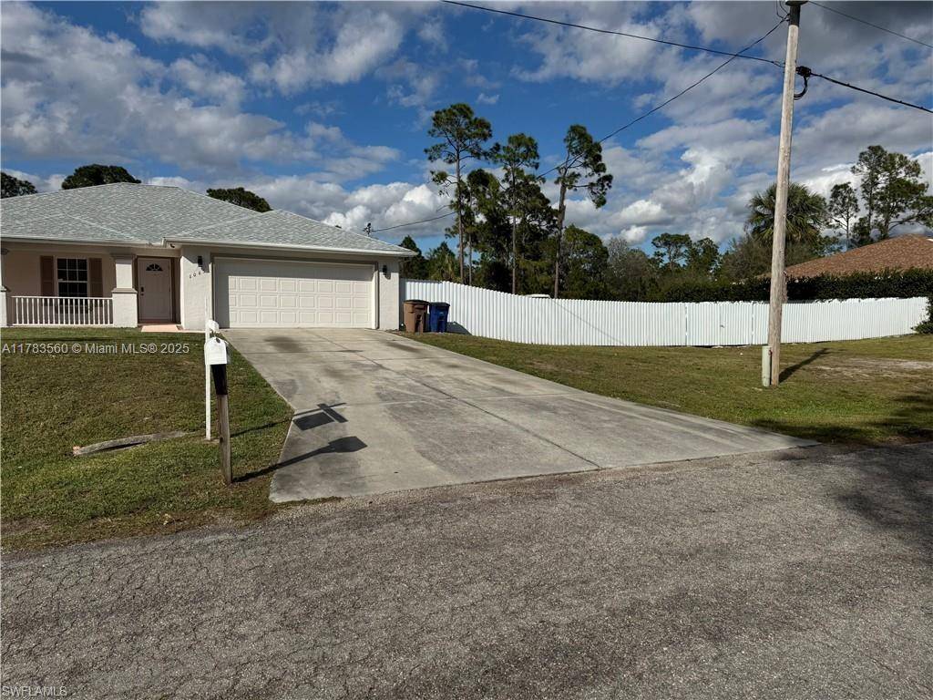Lehigh Acres, FL 33974,1065 Lilac ST E
