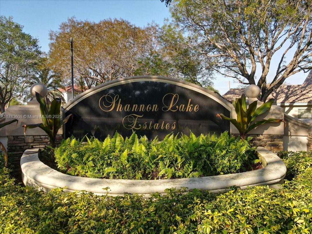 Sunrise, FL 33323,13063 NW 11th Ct