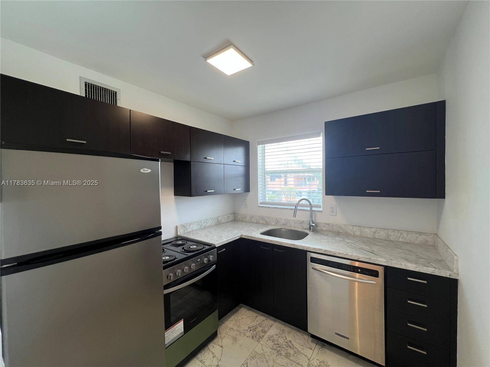 Miami, FL 33138,531 NE 82nd Ter #5