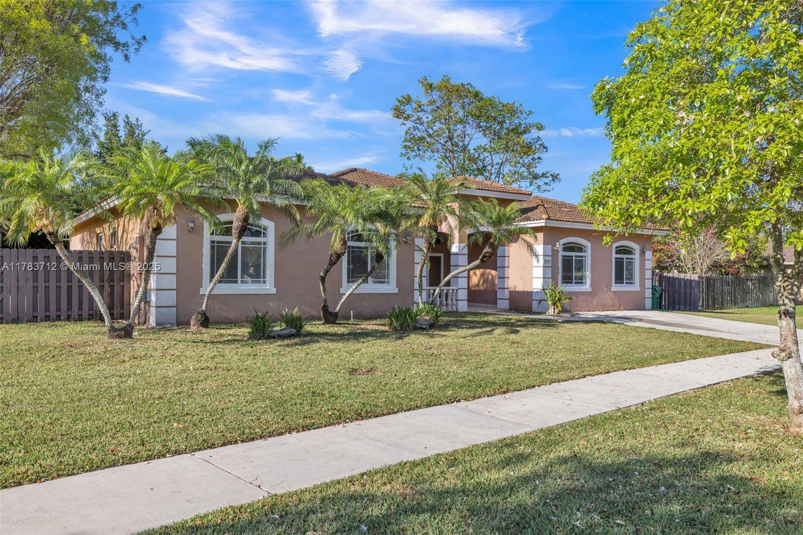Miami, FL 33177,13341 SW 204th St