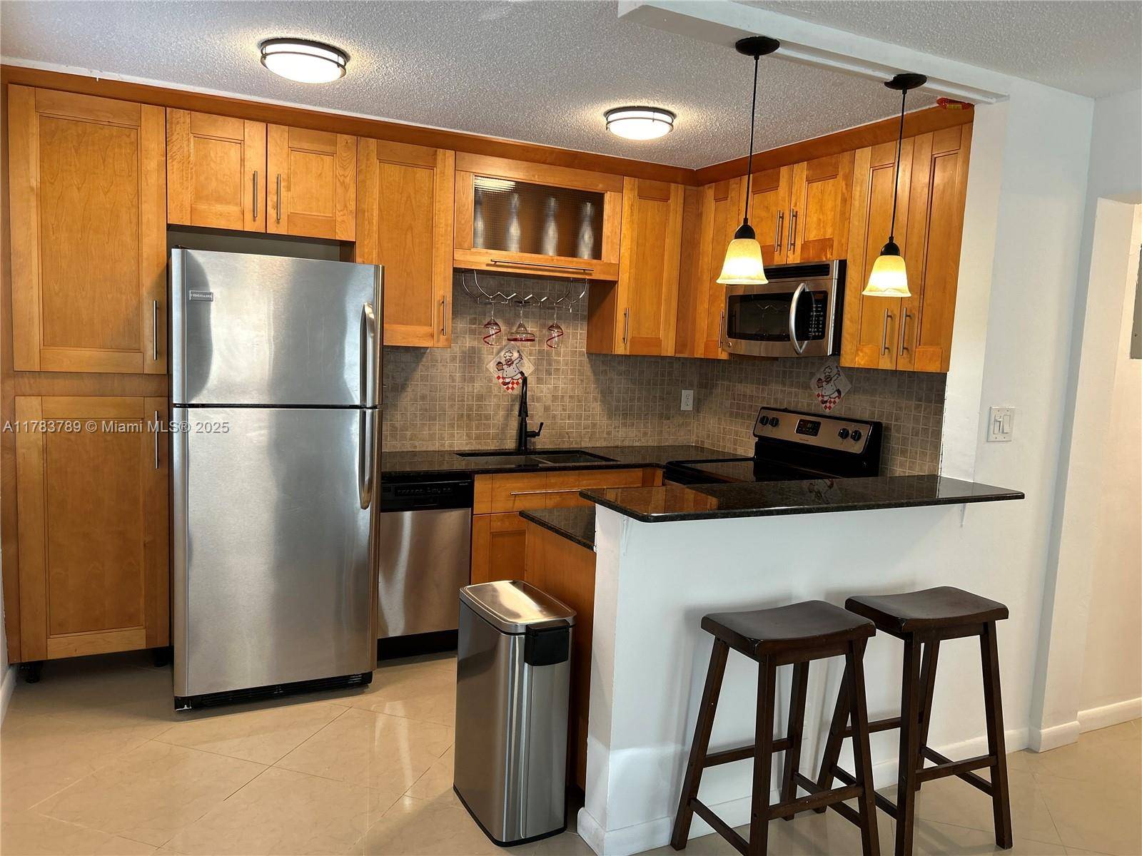 Fort Lauderdale, FL 33306,2862 NE 32nd St #10