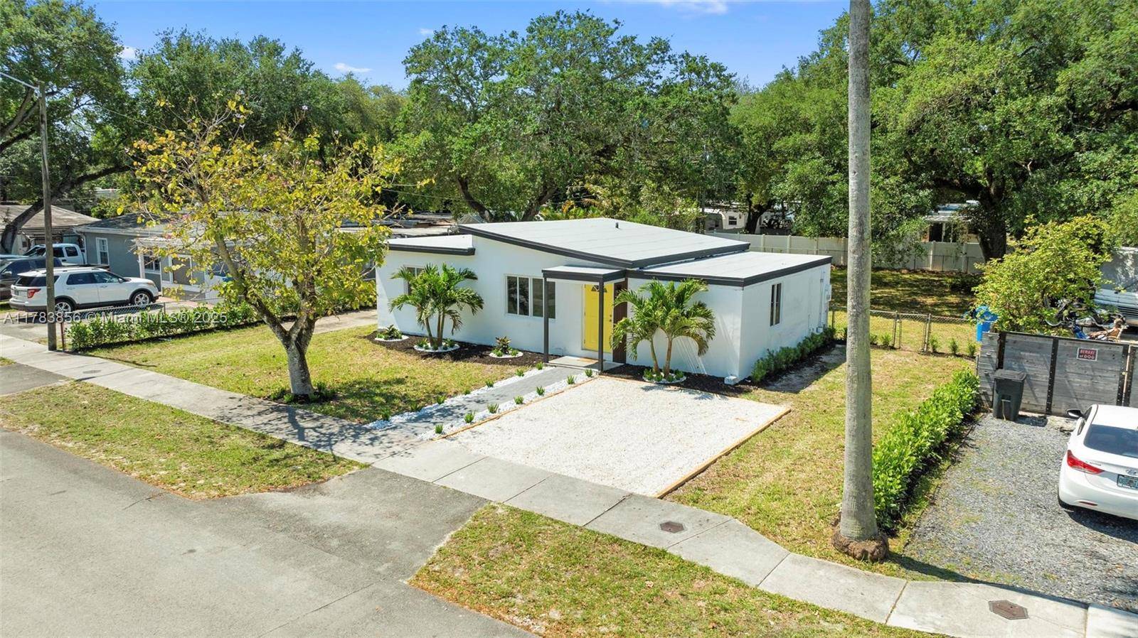 West Park, FL 33023,104 Allen Rd
