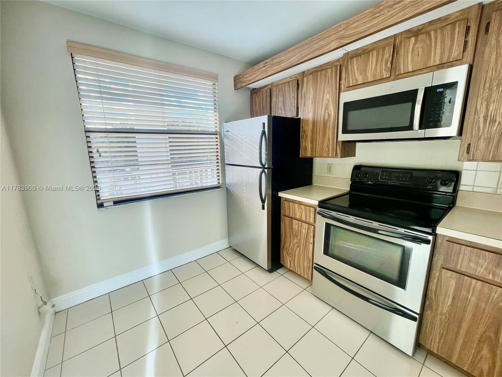 Boca Raton, FL 33433,6061 Balboa Cir #304