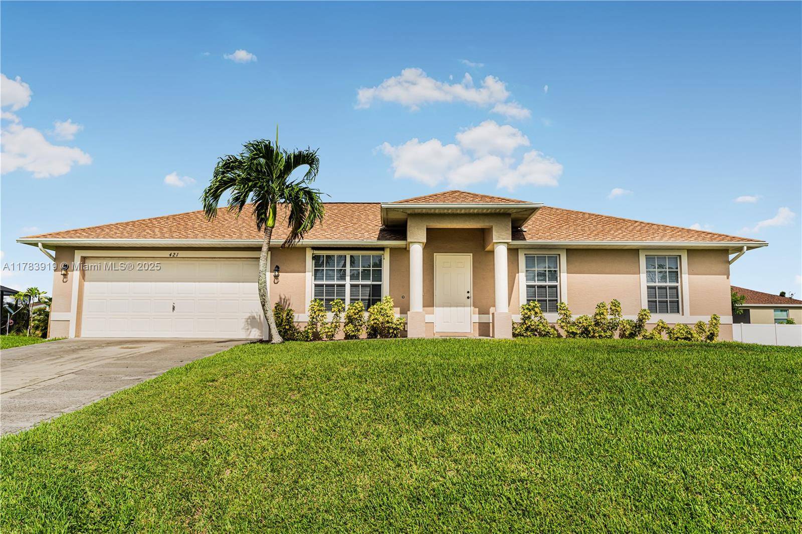 Cape Coral, FL 33993,421 NW 20th PL