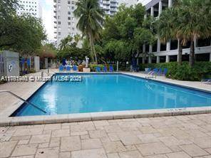 Miami, FL 33136,800 N Miami Ave #E-1205