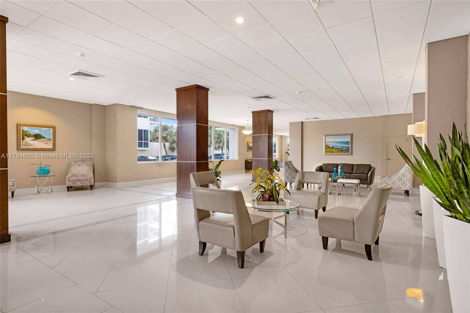 Fort Lauderdale, FL 33308,4250 Galt Ocean Dr #2K