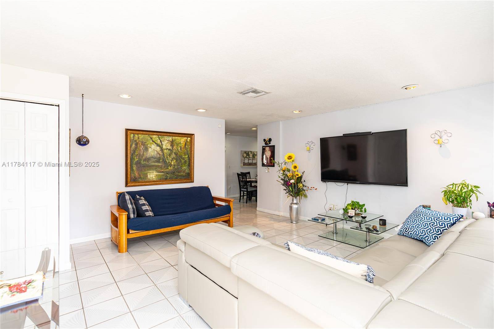 Miami, FL 33175,5244 SW 134th Ct