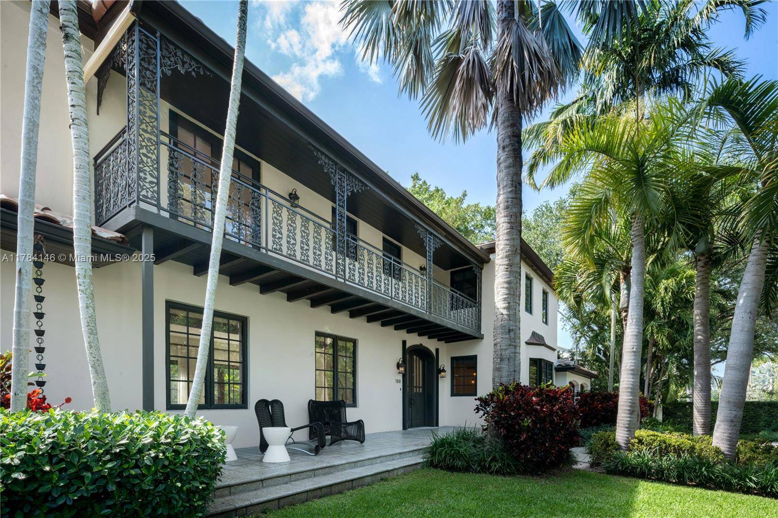 Miami Beach, FL 33139,100 E Dilido Dr