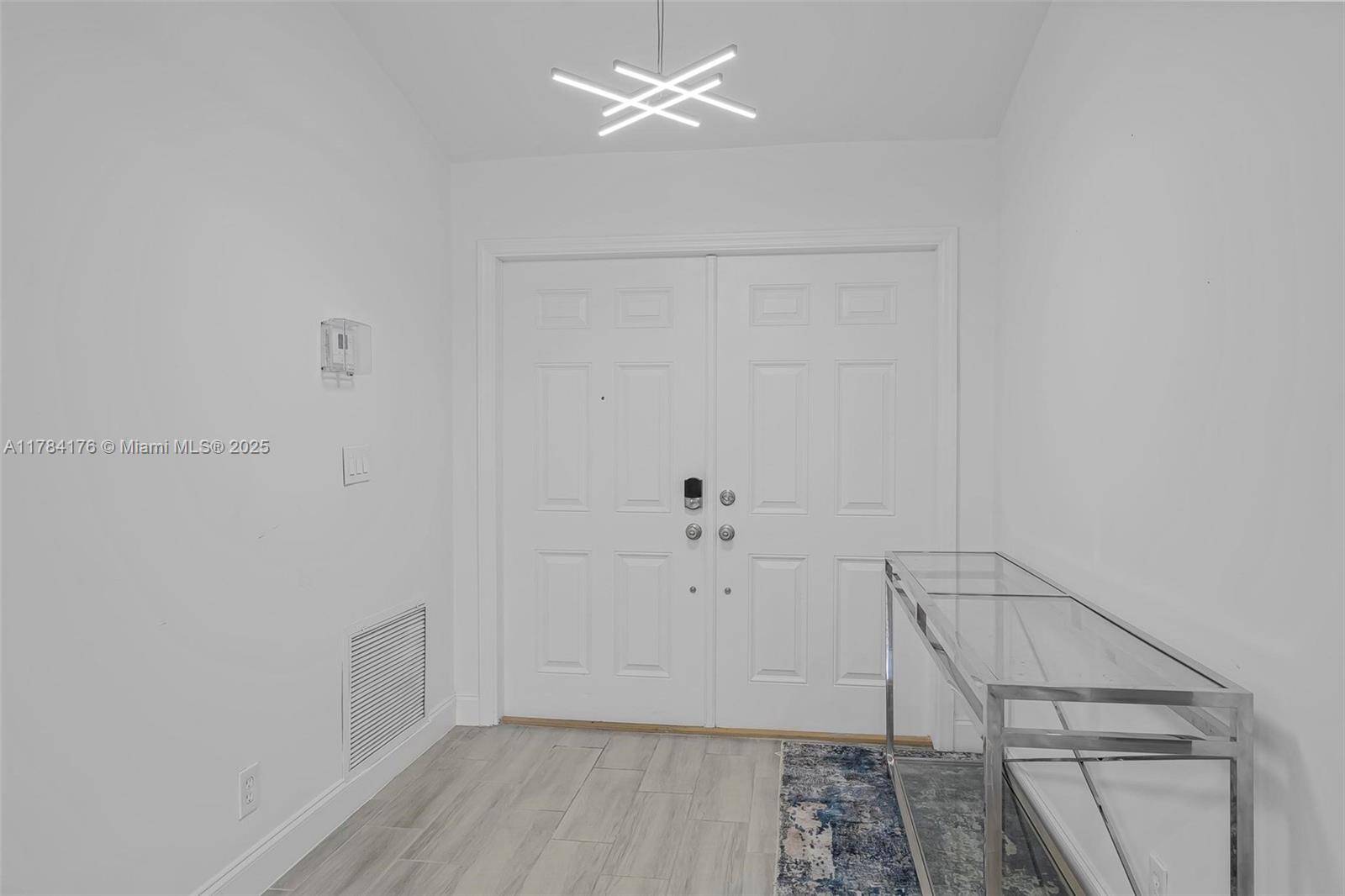 Sunrise, FL 33351,9338 NW 47th St