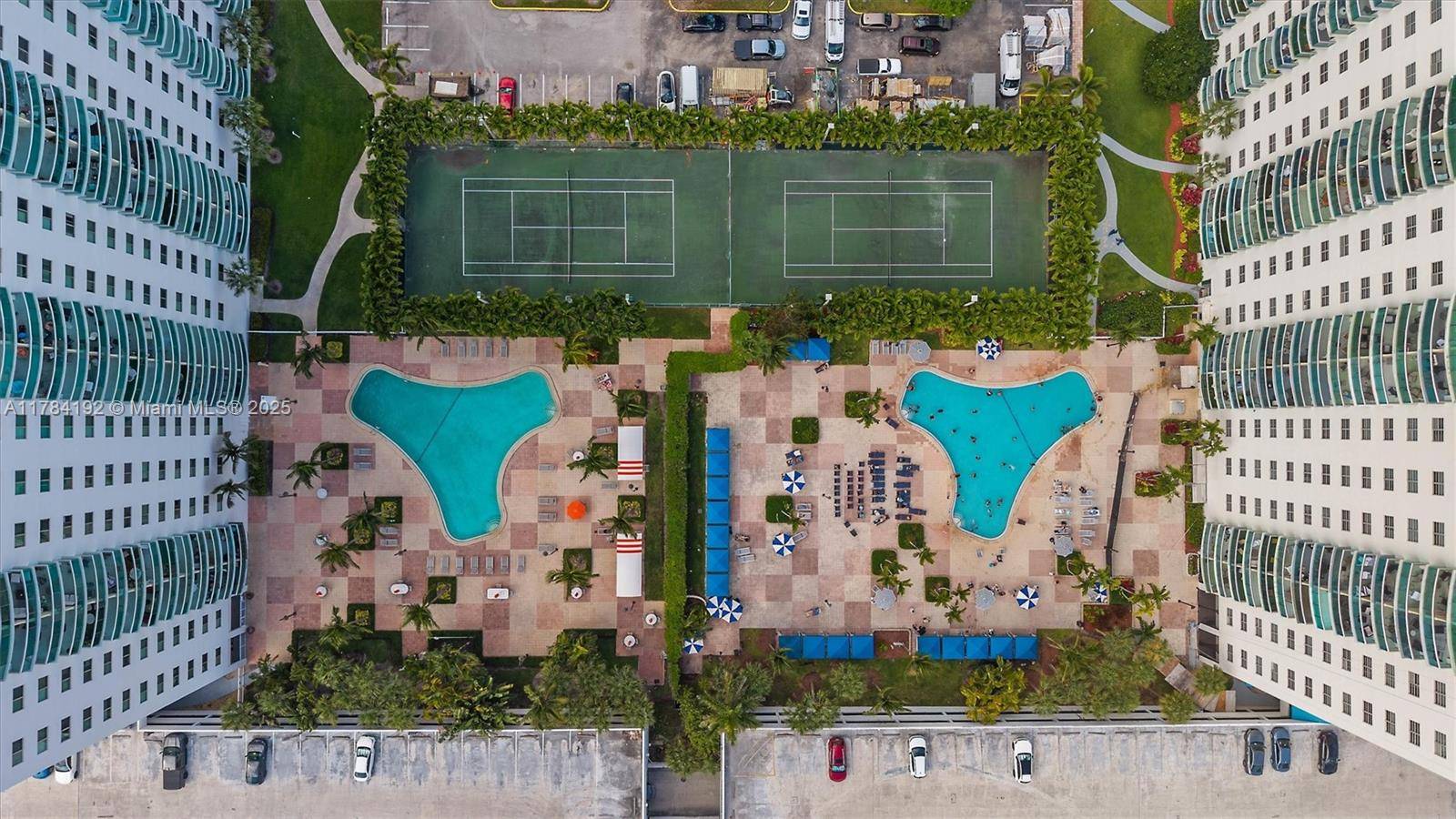 Sunny Isles Beach, FL 33160,19380 Collins Ave #PH-24