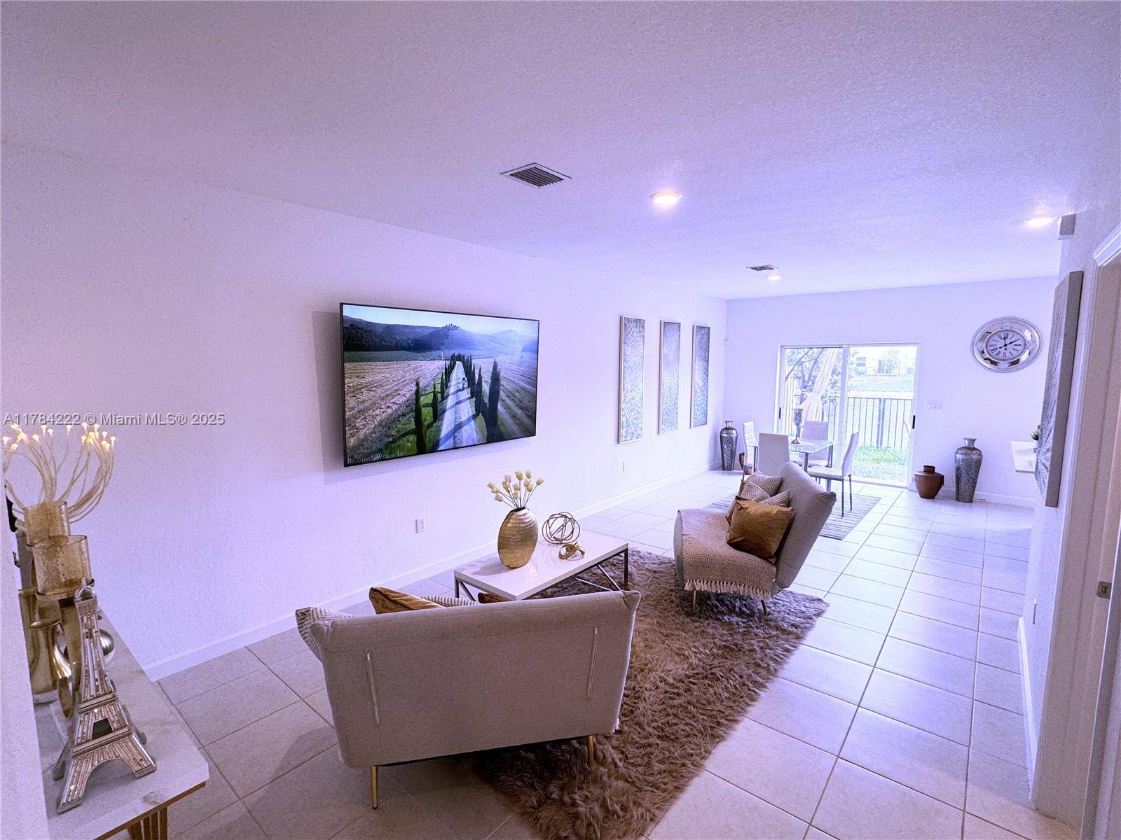 Lauderhill, FL 33313,5534 NW 27th Pl #1