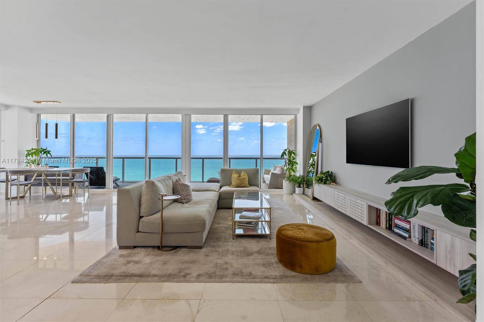 Miami Beach, FL 33141,7330 Ocean Ter #20-B