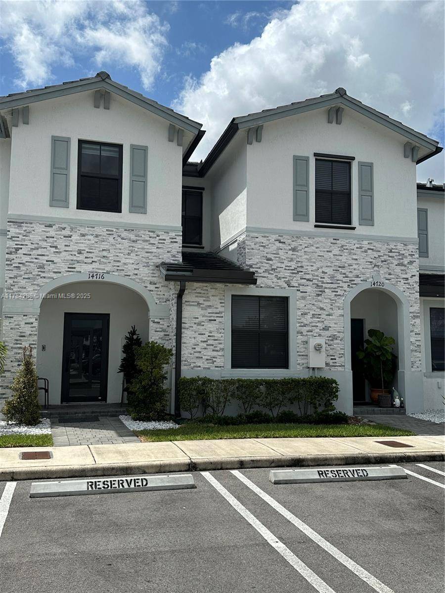 Miami, FL 33187,14720 SW 181st Ter