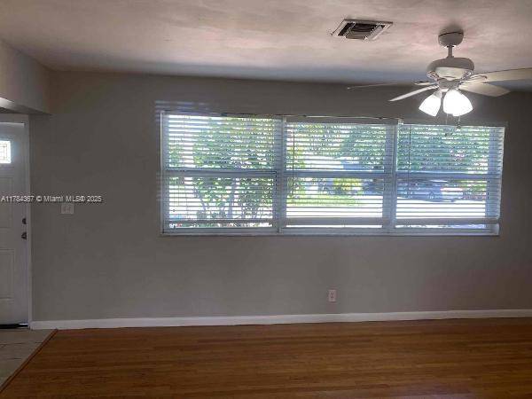 Lake Worth, FL 33460,1517 N L St