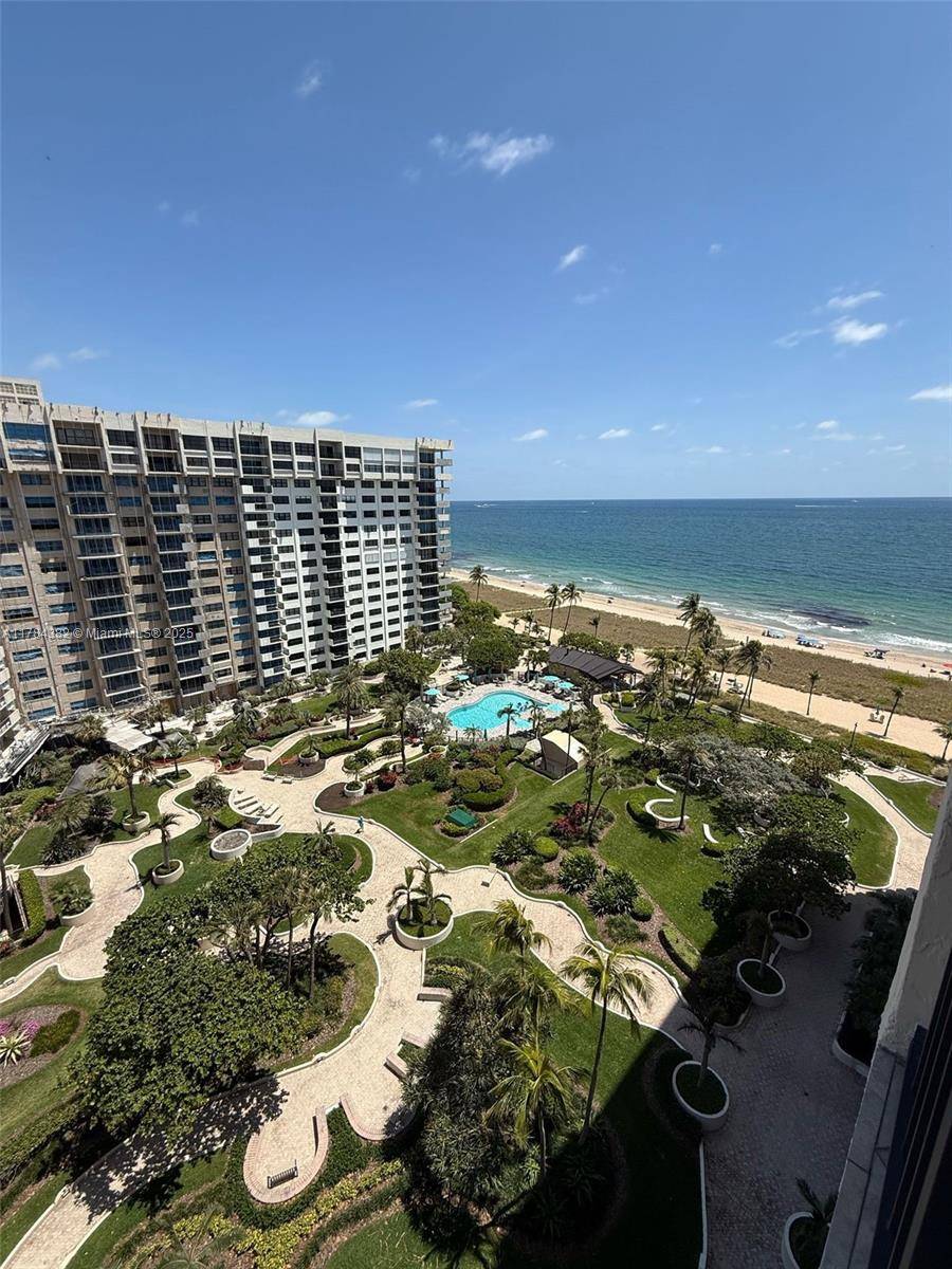 Lauderdale By The Sea, FL 33308,5000 N Ocean Blvd #1206
