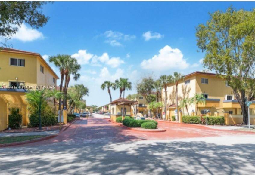 Miami, FL 33193,8250 SW 149th Ct #8-201