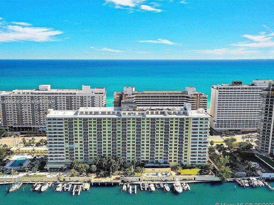 Miami Beach, FL 33140,5600 Collins Ave #5A