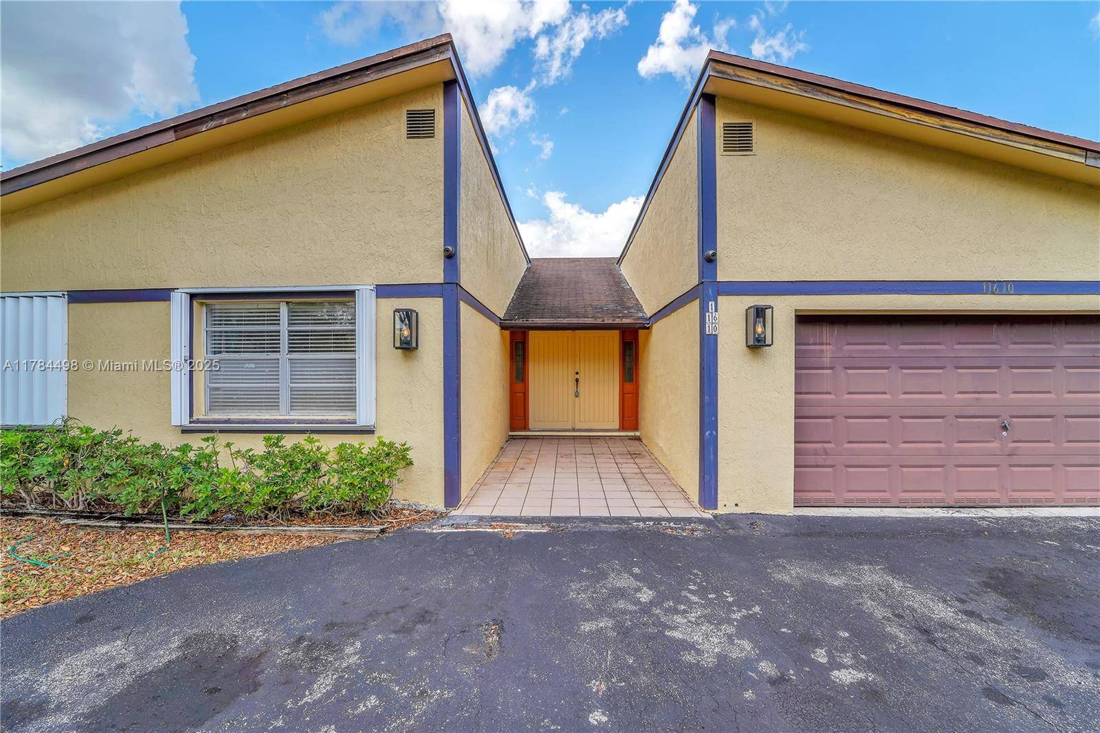 Miami, FL 33176,11610 SW 113th Pl