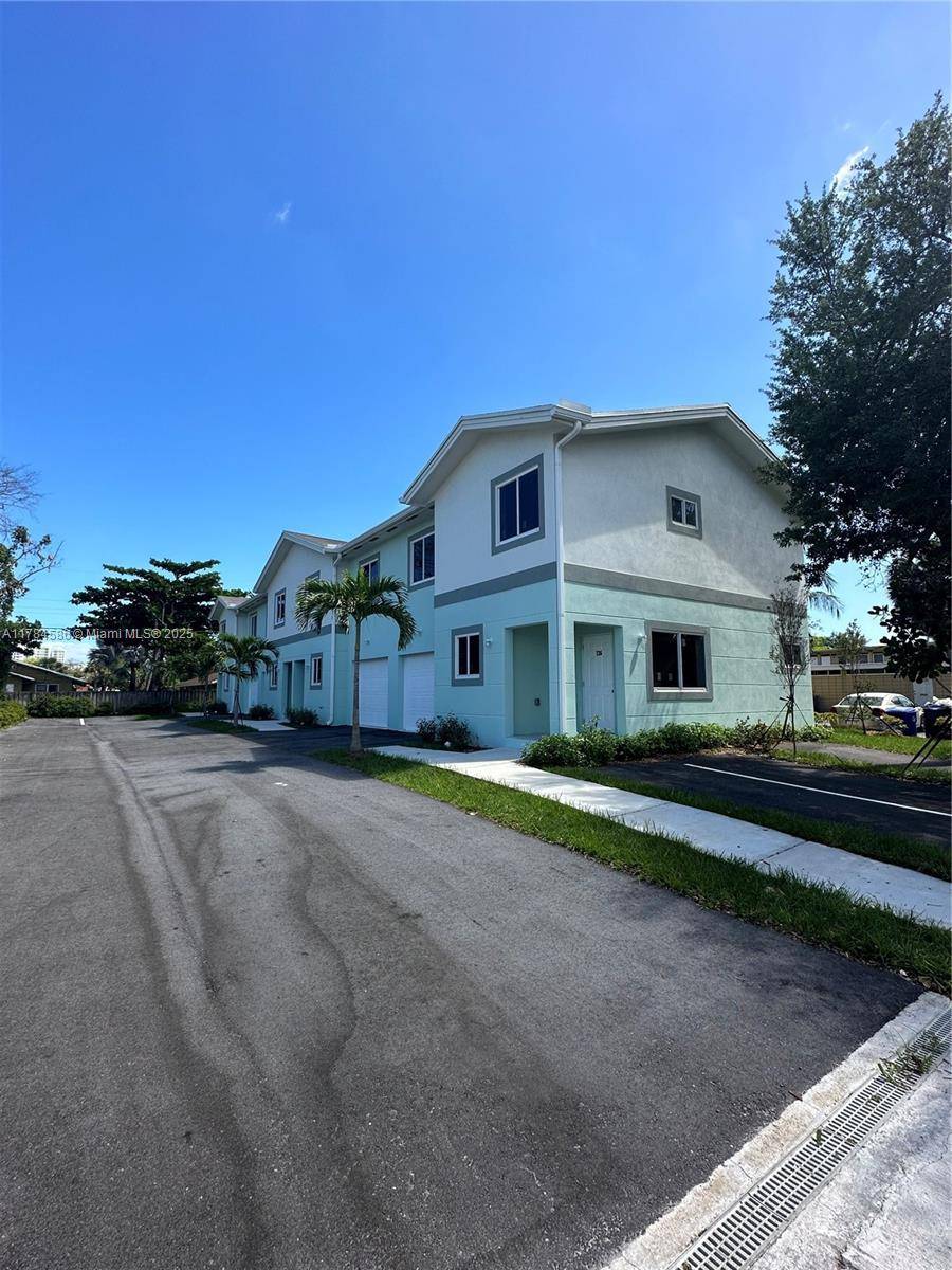 Fort Lauderdale, FL 33311,730 NW 2nd Ave