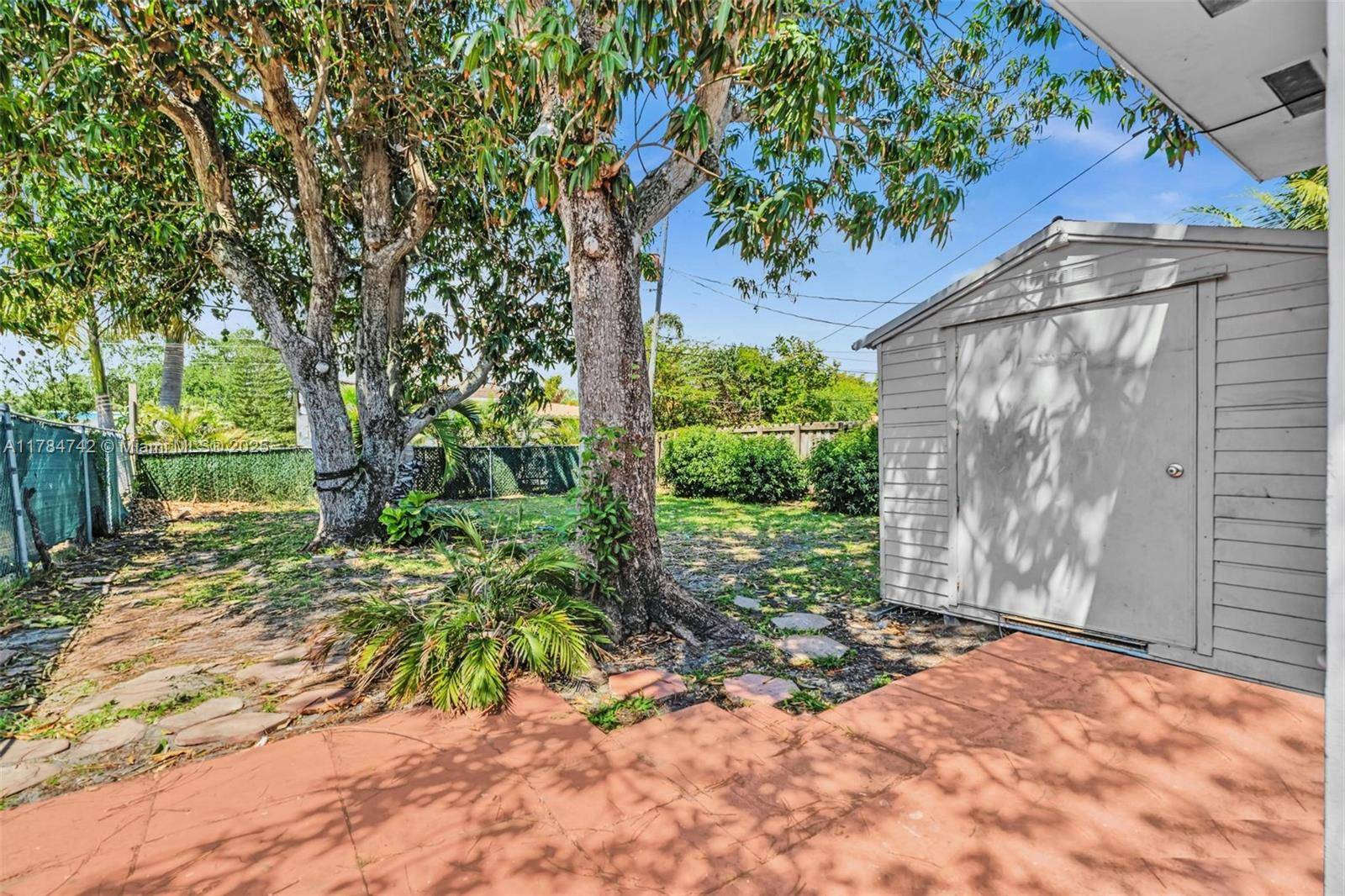 Hollywood, FL 33020,930 N 16th Ave #2