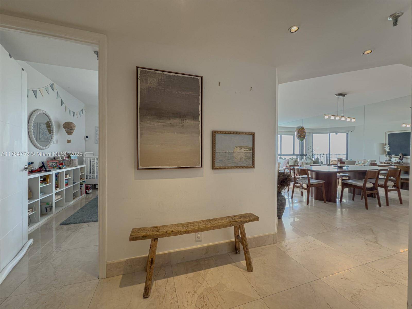 Miami, FL 33131,520 Brickell Key Dr #A905