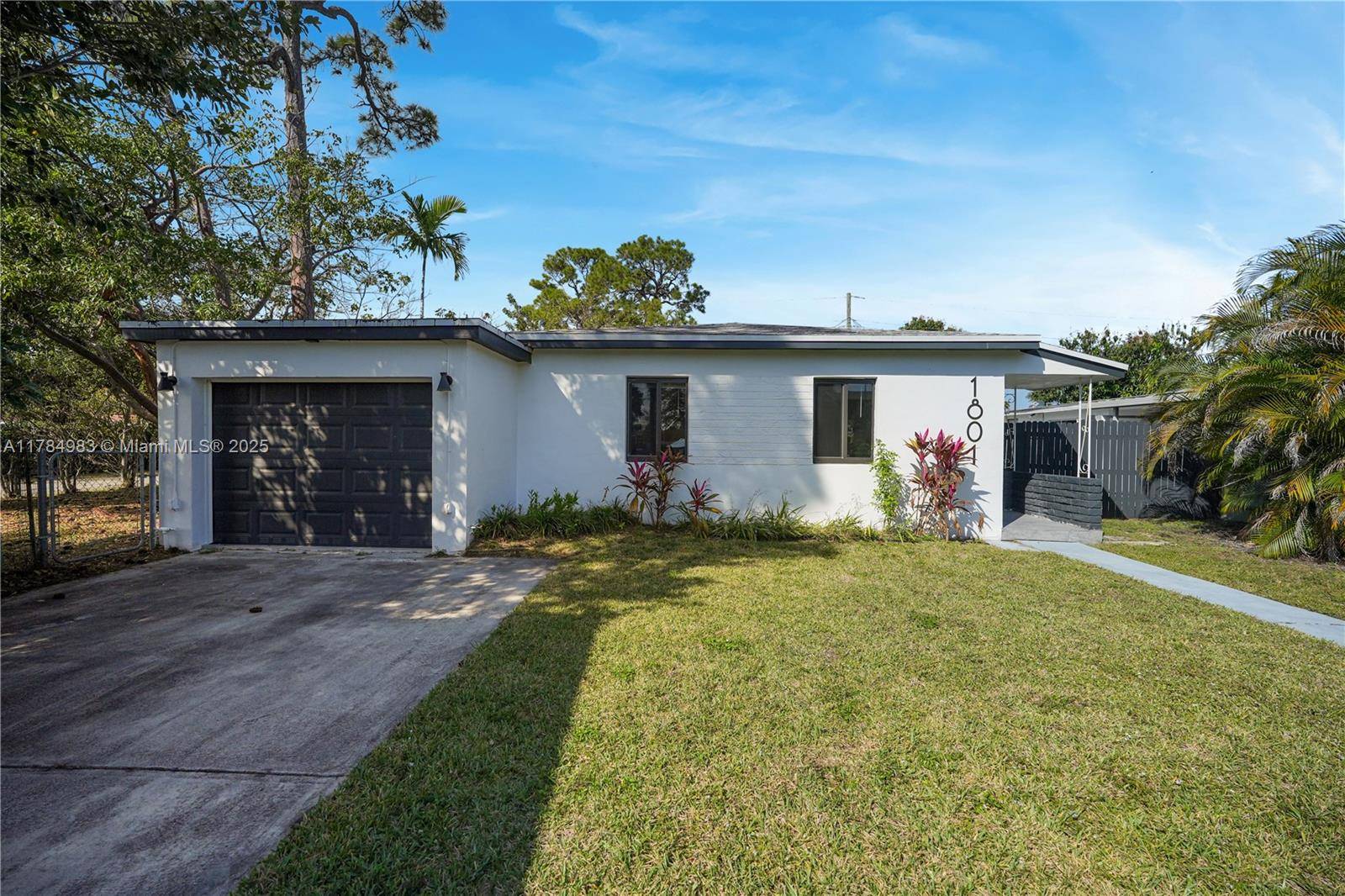 North Miami Beach, FL 33162,1801 NE 175th St #.